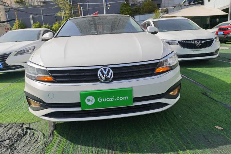 Used Volkswagen Lamando 2021 230TSI DSG Fashion Edition Exterior 1