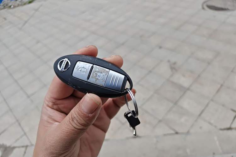 Used Nissan Tiida 2016 1.6L CVT Smart Drive Edition