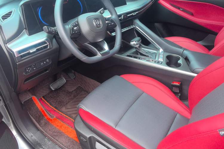 Used Changan CS35PLUS 2021 Blue Whale NE 1.4T DCT Navigation Model