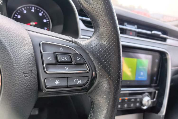 Used MG 6 2017 20T Manual Elite Smart Connect Version China V Standard Interior 4