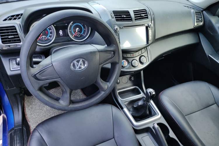 Used JDMC T7 2015 2.8T Two-Wheel Drive Prestige Version Standard Wheelbase JE493ZLQ4CB
