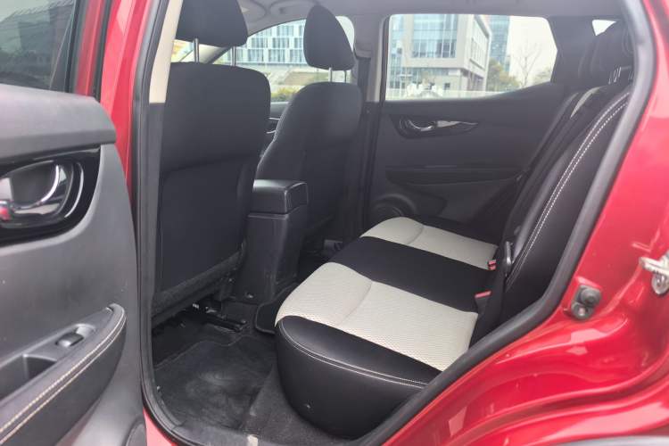 Used Nissan Qashqai 2016 2.0L CVT Elite Edition Left Rear Seat
