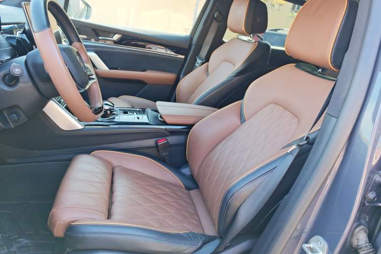 Used BYD Tang New Energy 2021 DM 2.0T Four-Wheel Drive High-Performance Flagship Model