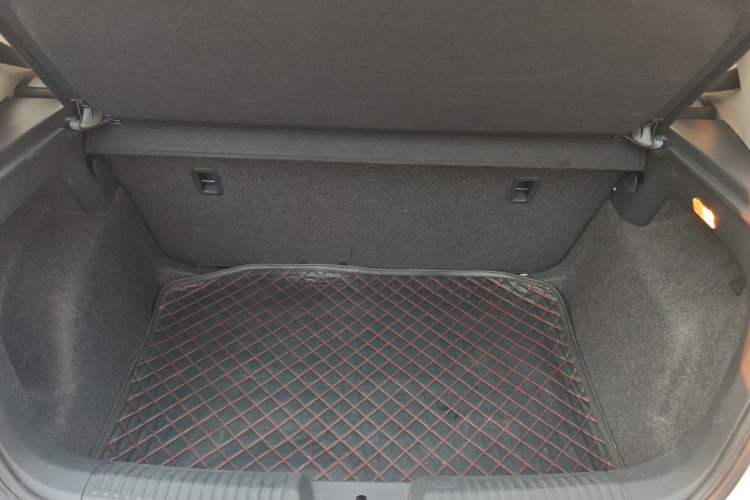 Used Volkswagen Polo 2018 1.5L Automatic Advanced Driving Model Trunk