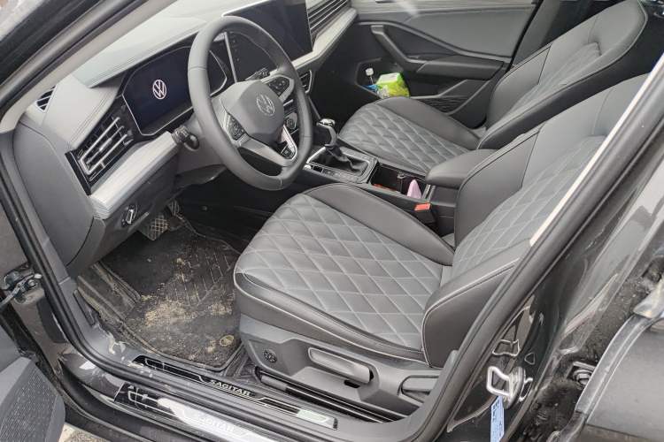 Used Volkswagen Sagitar 2023 300TSI DSG Excellence Edition
