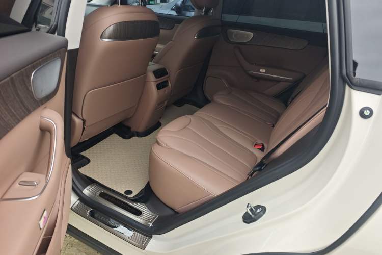 Used Leapmotor C11 2026 Range-Extended 300 LiDAR Prestige Edition