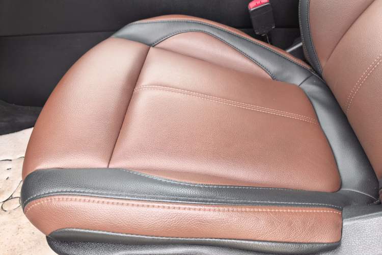 Used Dongfeng Aeolus AX7 2018 Classic 1.6T Automatic Elite Model