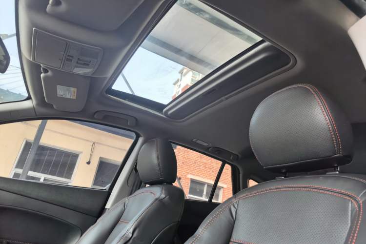 Used Haima S5 2015 1.6L Manual Luxury Model with Sunroof
