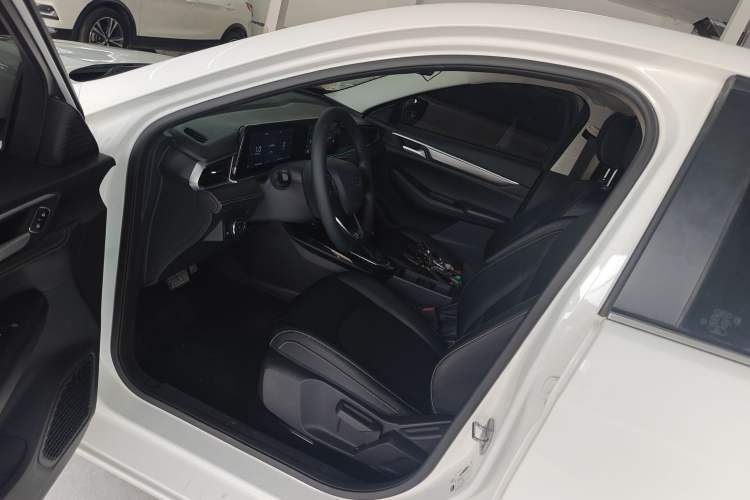 Used Ford Escort 2021 1.5L Automatic Diamond Edition
