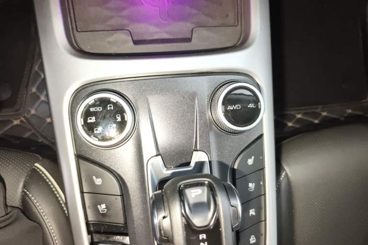 Used Tank 300 2021 City Edition 2.0T—Truly Stylish Interior 6