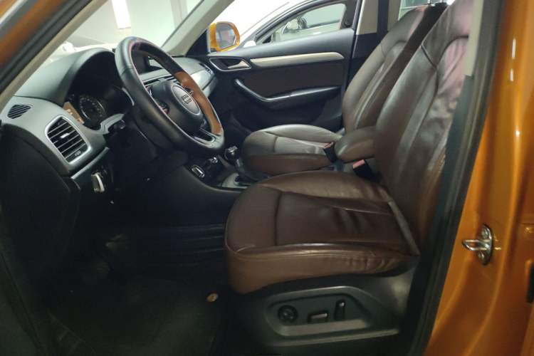 Used Audi Q3 2016 35 TFSI Collection Edition quattro Enjoyment Model
