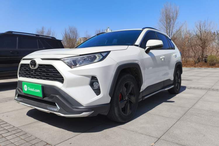 Used Toyota RAV4 2020 2.0L CVT Two-Wheel Drive Fashion Edition