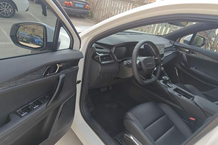 Used Lynk & Co 06 2023 Remix 1.5T JinPro Driver Seat