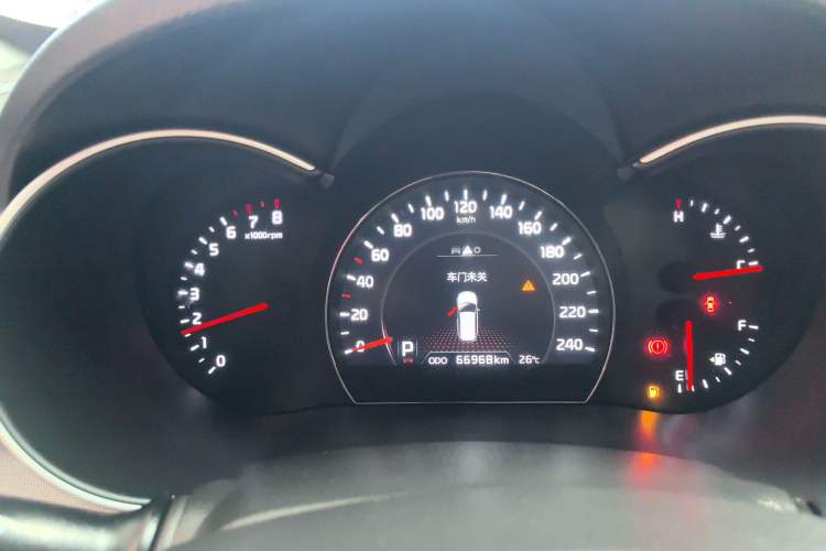 Used Kia Sorento 2013 2.4L 7-seat Gasoline Luxury Edition
