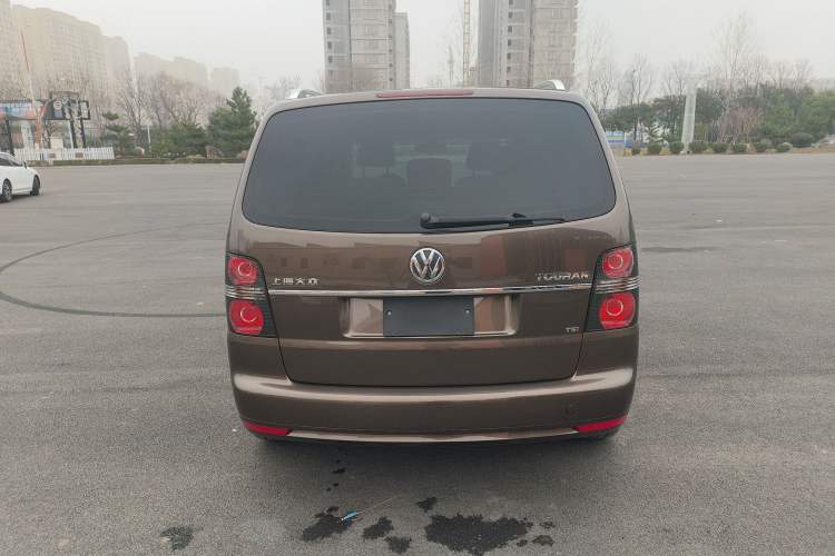 Used Volkswagen Touran 2013 1.4T DSG Brilliant Edition 7-Seater