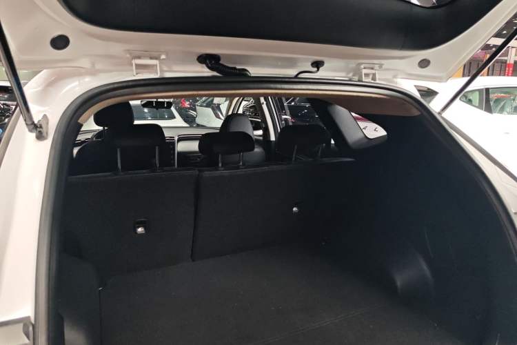 Used Hyundai Tucson 2023 Tucson L 1.5T Automatic Two-Wheel Drive GLX Elite Edition Interior 5