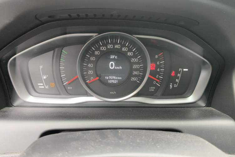 Used Volvo XC60 2016 T5 Smart Upgrade Model
