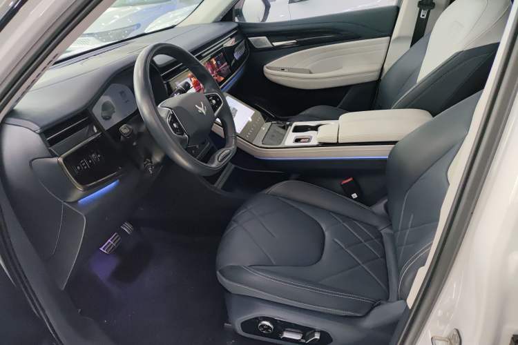 Used ARCFOX Alpha T 2024 618E Forest Edition PRO 175kW