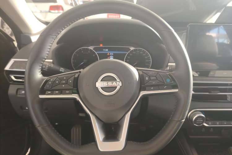 Used Nissan Teana 2022 2.0L XL-Upr Enjoyment Edition