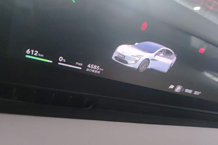 Used Avatr 12 2024 700 Three-Laser Rear-Wheel Drive Luxury Edition
