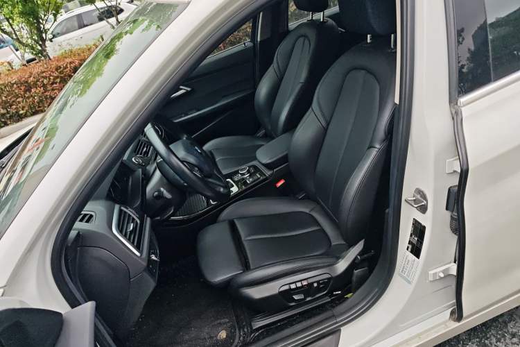 Used BMW 1 Series 2018 Facelifted 118i Design Package Edition