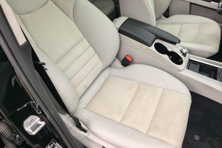 Used Mercedes-Benz GLK-Class 2015 GLK 300 4MATIC Fashion Edition Ultimate Version
