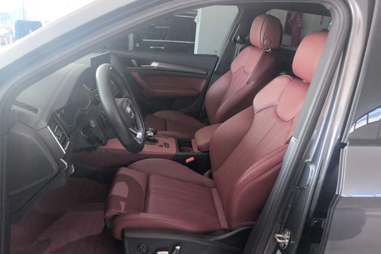 Used Audi Q5L 2024 40 TFSI Fashion Dynamic Model