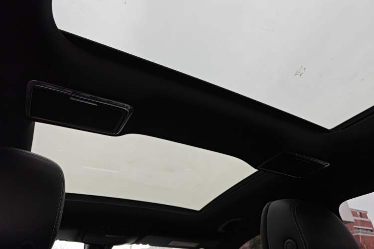 Used Mercedes-Benz GLC 2019 GLC 260 L 4MATIC Dynamic Model
