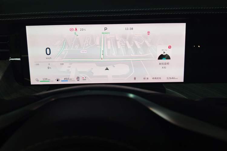 Used Tank 500 New Energy 2025 Hi4-Z Odometer Close Up