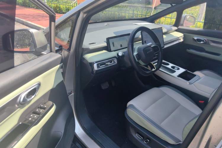 Used AION Y 2022 Plus 70 Smart Edition
