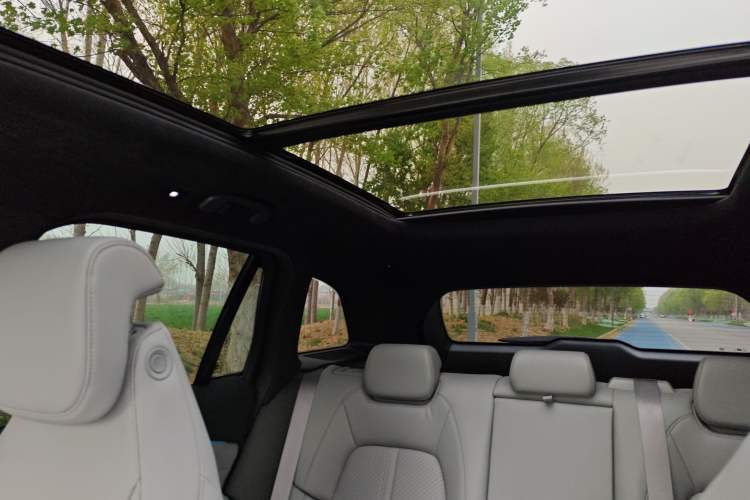 Used Nio ES6 2020 610 km Performance Version
