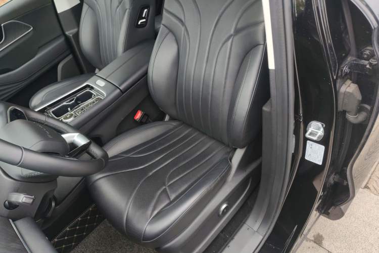 Used Chery Fengyun T9 2024 120 Long-Range Luxury Version 5 Seats Ternary Lithium Left Front Seat