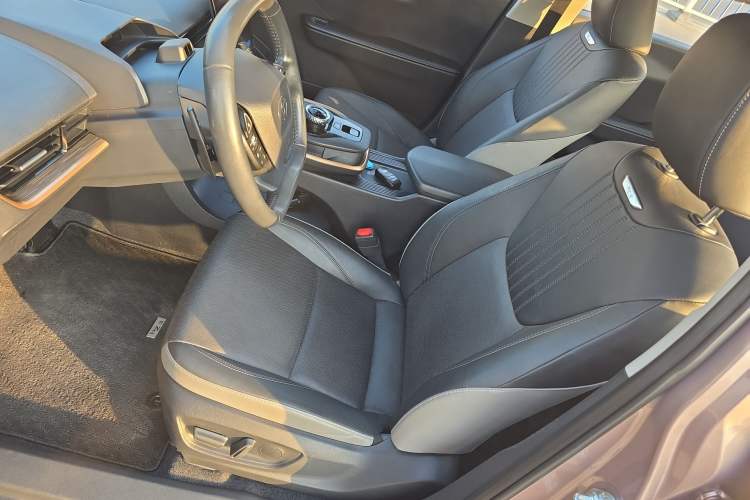 Used Toyota bZ3 2023 616 km Long-Range Premium