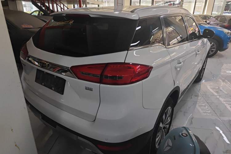 Used Geely Auto Emgrand X7 Sport 2016 1.8TD Automatic ZhiZun Version
