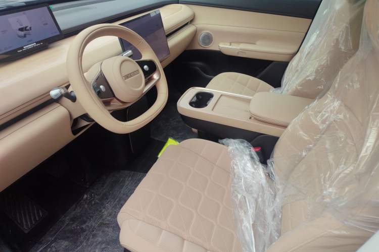 Used EXEED Star Era ET 2024 Range-Extended 200 Pro Interior 2