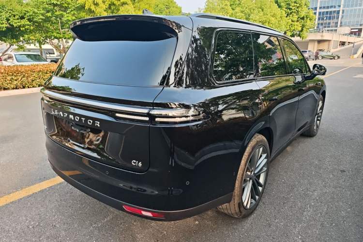 Used Leapmotor C16 2026 Extended-Range 280 LiDAR Zhizun Edition 6 Seats