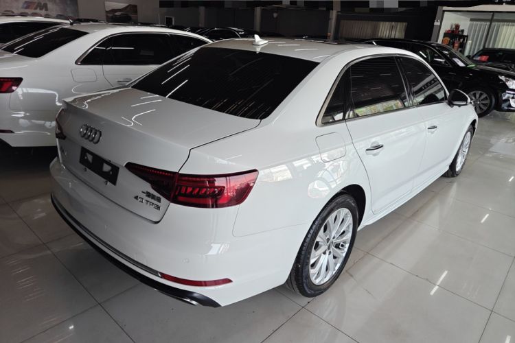 Used Audi A4L 2019 40 TFSI Ambition China VI Exterior 3