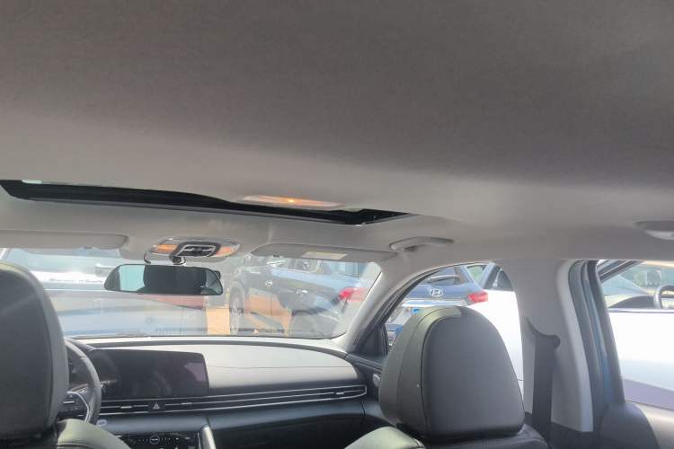 Used Hyundai Elantra 2021 1.5L CVT GLX Elite Edition