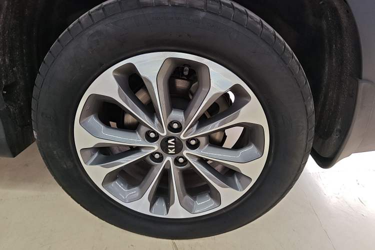 Used Kia Sorento 2013 2.2T 7-seat Diesel Comfort Edition
