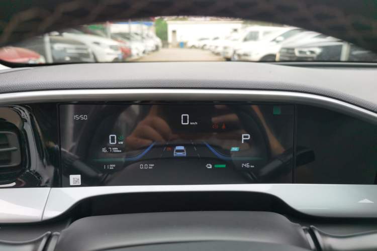 Used Geely Galaxy Geome 2026 Model 310km Youth Edition Interior 4