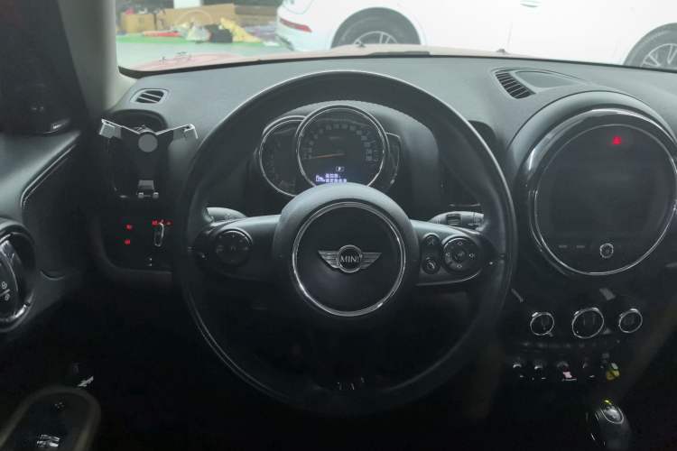 Used MINI Countryman 2017 1.5T COOPER ALL4 Traveler