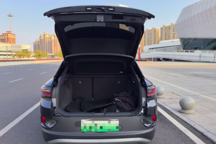 Used Volkswagen ID.4 CROZZ 2021 Long-Range PRO Two-Wheel Drive Version