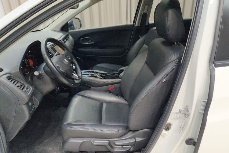 Used Honda Vezel 2015 1.8L CVT 2WD Luxury Model Left Front Seat