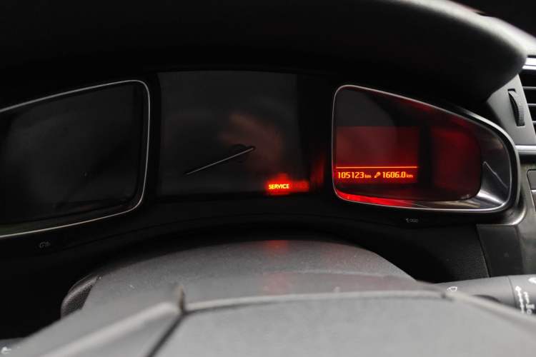 Used DS 5LS 2015 1.6T Comfort Edition THP160
