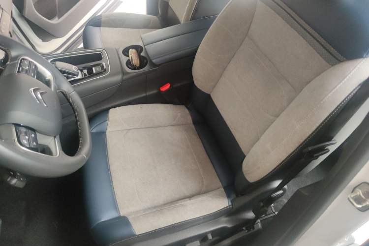 Used Citroen C5 AIRCROSS 2022 Peugeot 400THP Allure BEYOND Edition