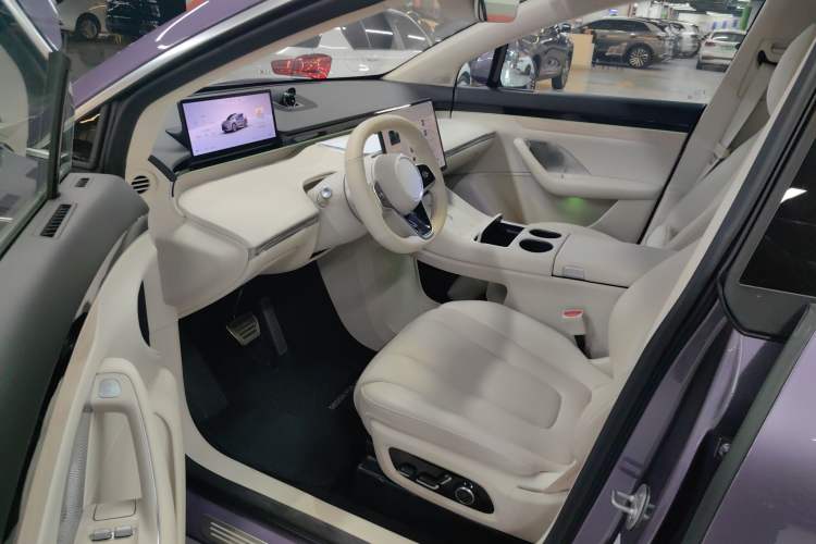 Used Hima Luxeed R7 2024 All-Electric 736 km Ultra