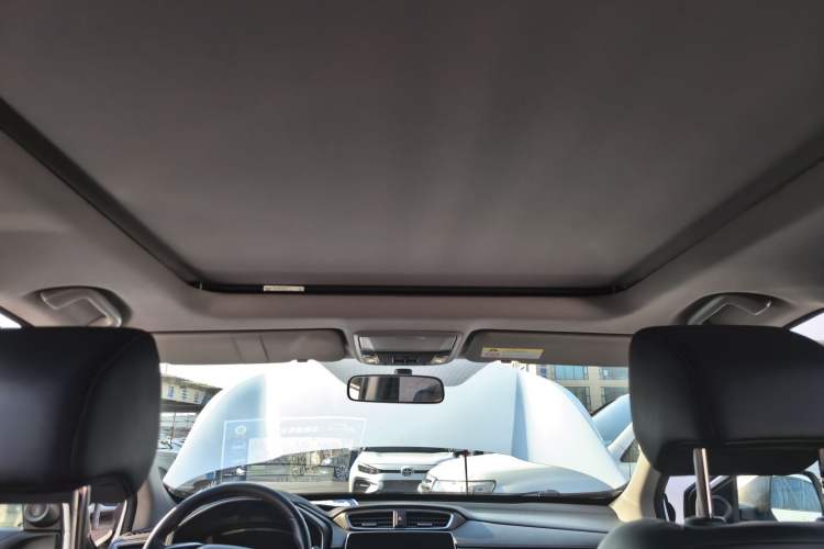 Used Honda CR-V 2017 240TURBO CVT Four-Wheel Drive Prestige Edition Headliner