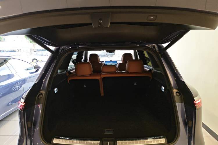 Used Hima AITO M7 2026 Model Range-Extending Ultra All-Wheel Drive 5-Seater Version Trunk