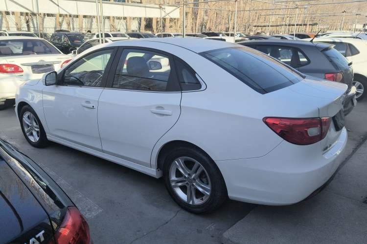 Used Bestune B30 2016 1.6L manual luxury version