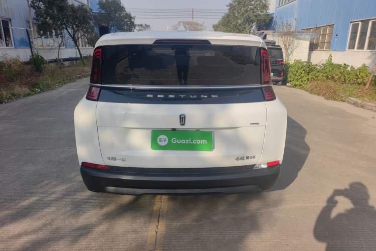 Used Bestune NAT 2023 PRO Comfortable Travel Battery-Swap Version 401km